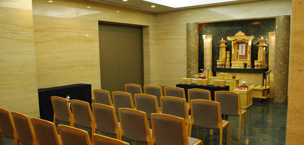 箕面聖苑で直葬